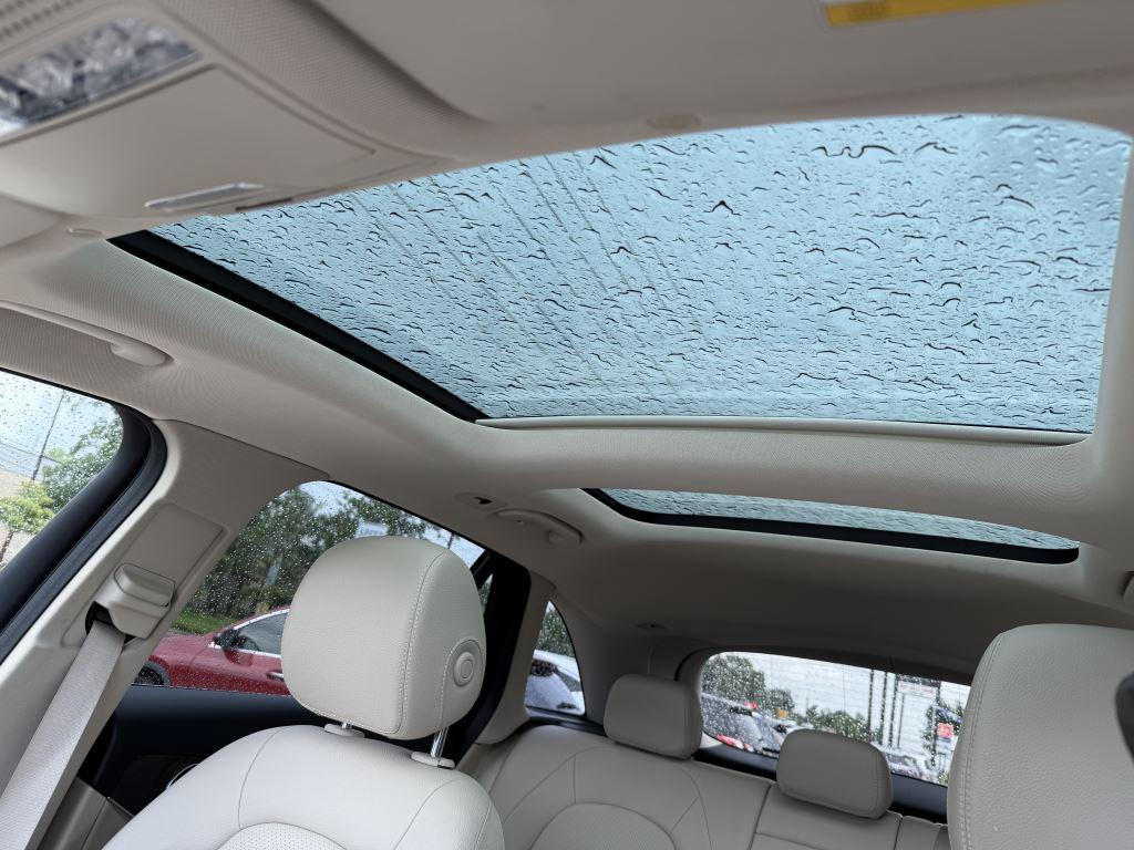 2022 Mercedes-Benz C-Class - $25,995
