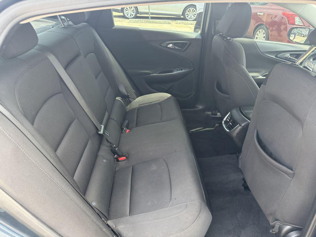 2020 Chevrolet Malibu - $11,995