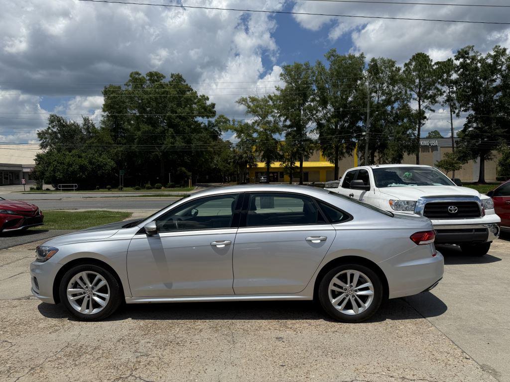 2021 Volkswagen Passat - $11,995