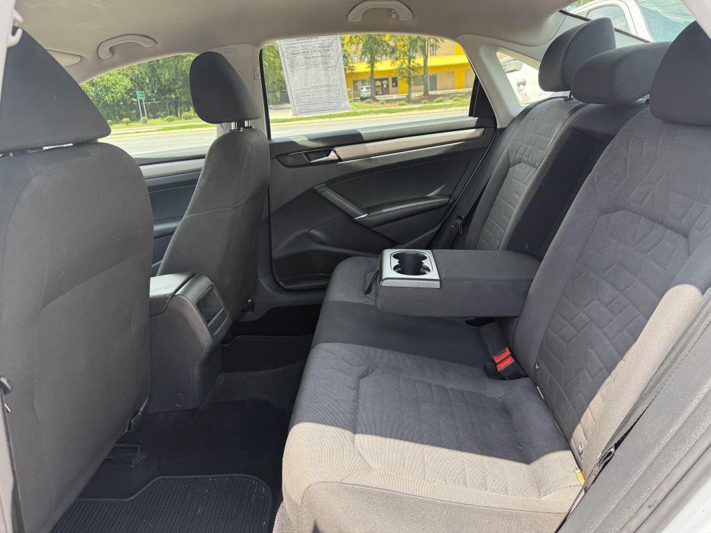 2021 Volkswagen Passat - $11,995