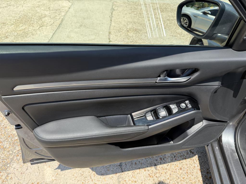 2023 Nissan Altima - $20,995