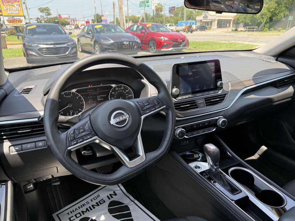2023 Nissan Altima - $20,995