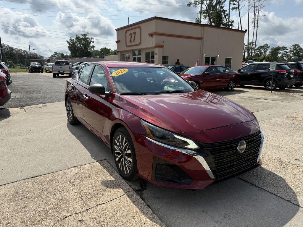 2024 Nissan Altima - $21,995