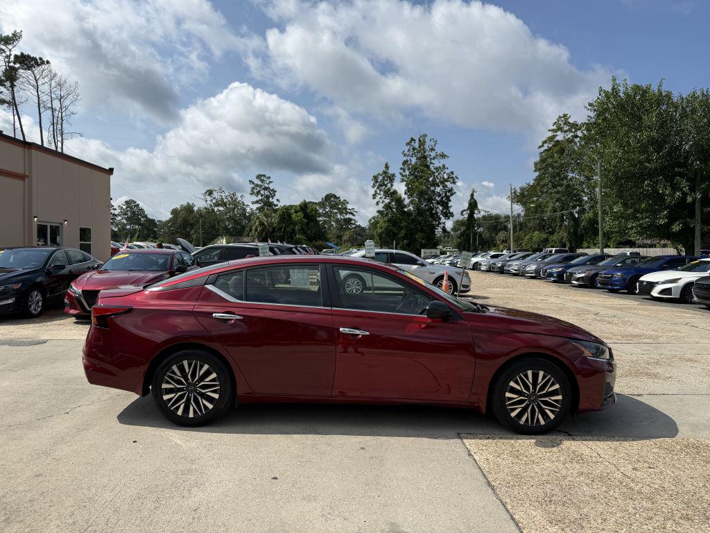 2024 Nissan Altima - $21,995
