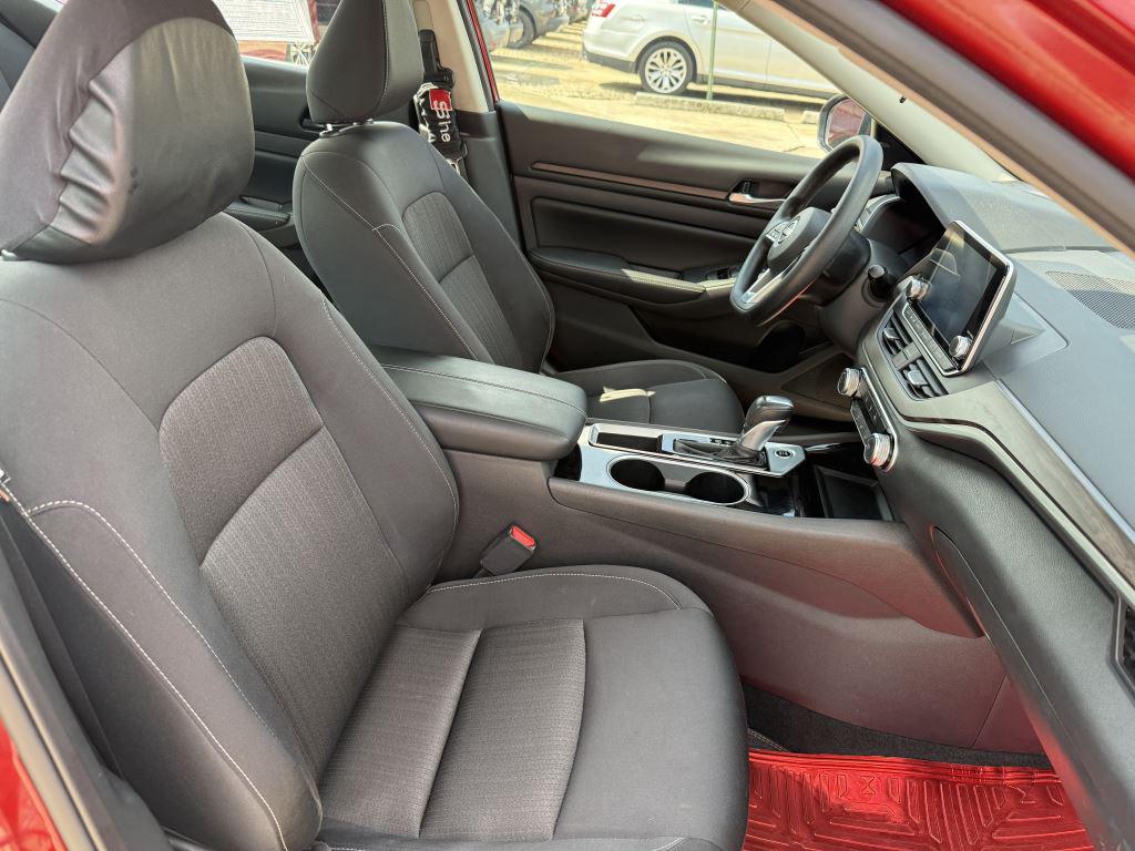 2024 Nissan Altima - $21,995