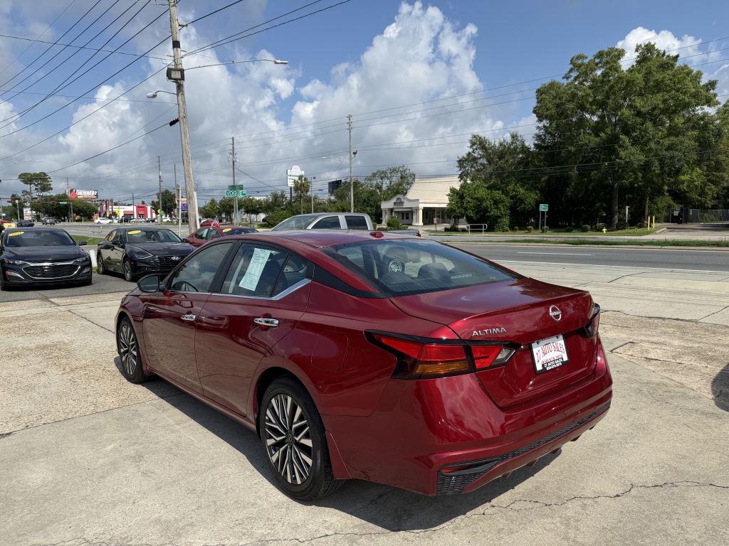 2024 Nissan Altima - $21,995