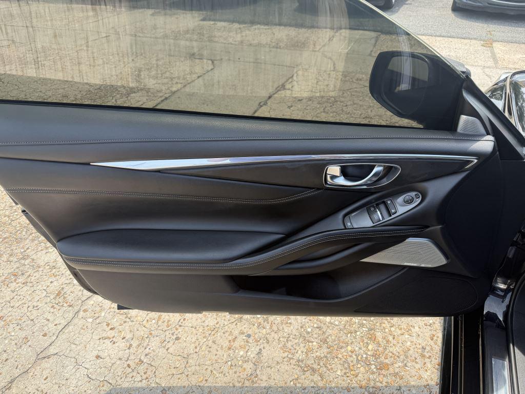 2018 INFINITI Q60 - $19,995