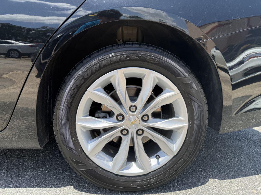2025 Chevrolet Malibu - $20,995