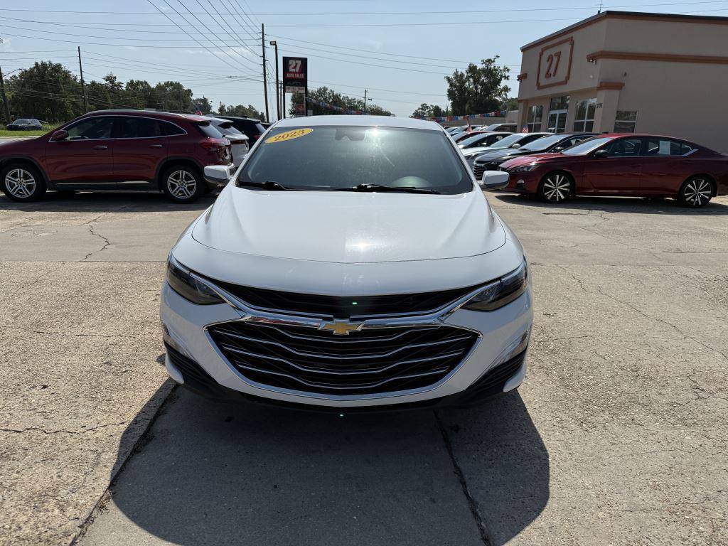 2023 Chevrolet Malibu - $17,995