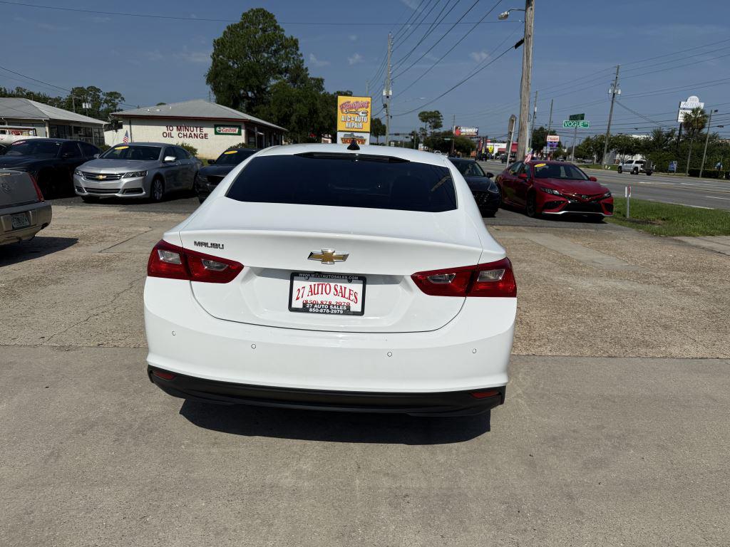 2023 Chevrolet Malibu - $17,995
