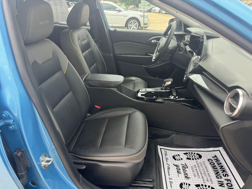 2025 Chevrolet Trax - $23,995