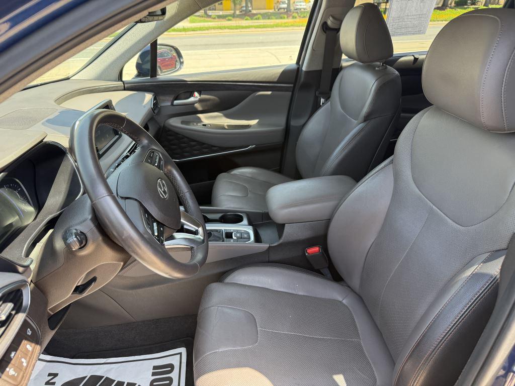 2019 Hyundai Santa Fe - $15,500