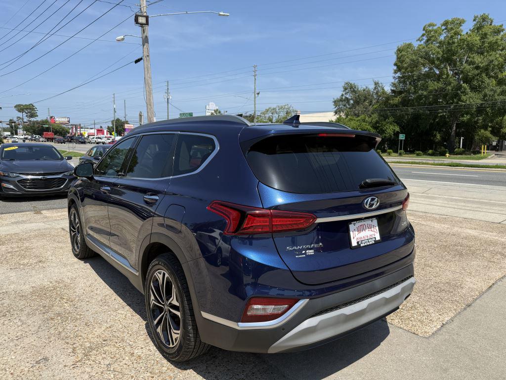 2019 Hyundai Santa Fe - $15,500