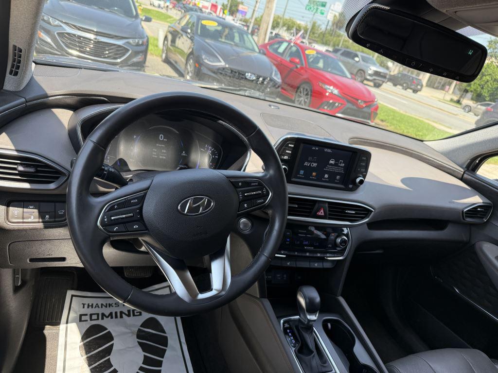 2019 Hyundai Santa Fe - $15,500