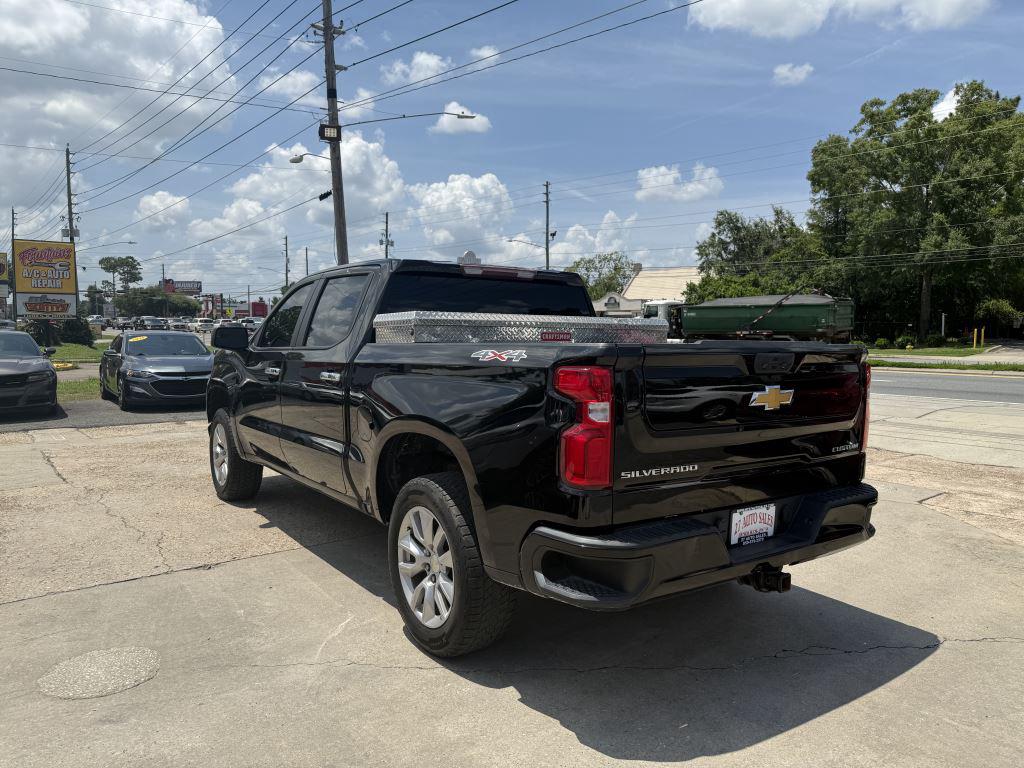 2021 Chevrolet Silverado - $219,953