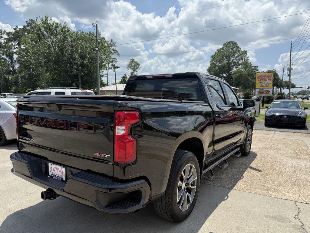 2021 Chevrolet Silverado - $31,995