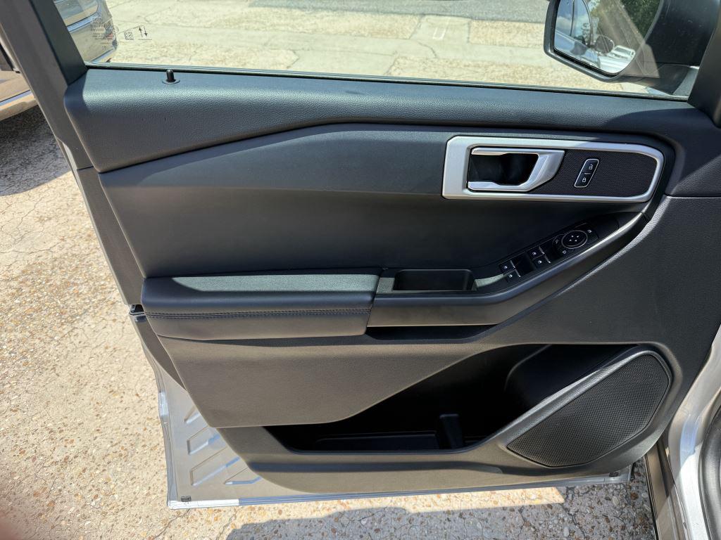 2023 Ford Explorer - $19,995