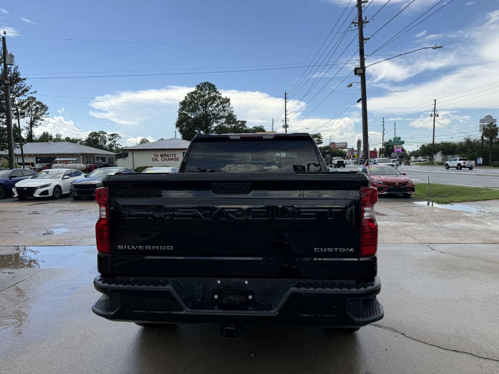 2023 Chevrolet Silverado - $31,995