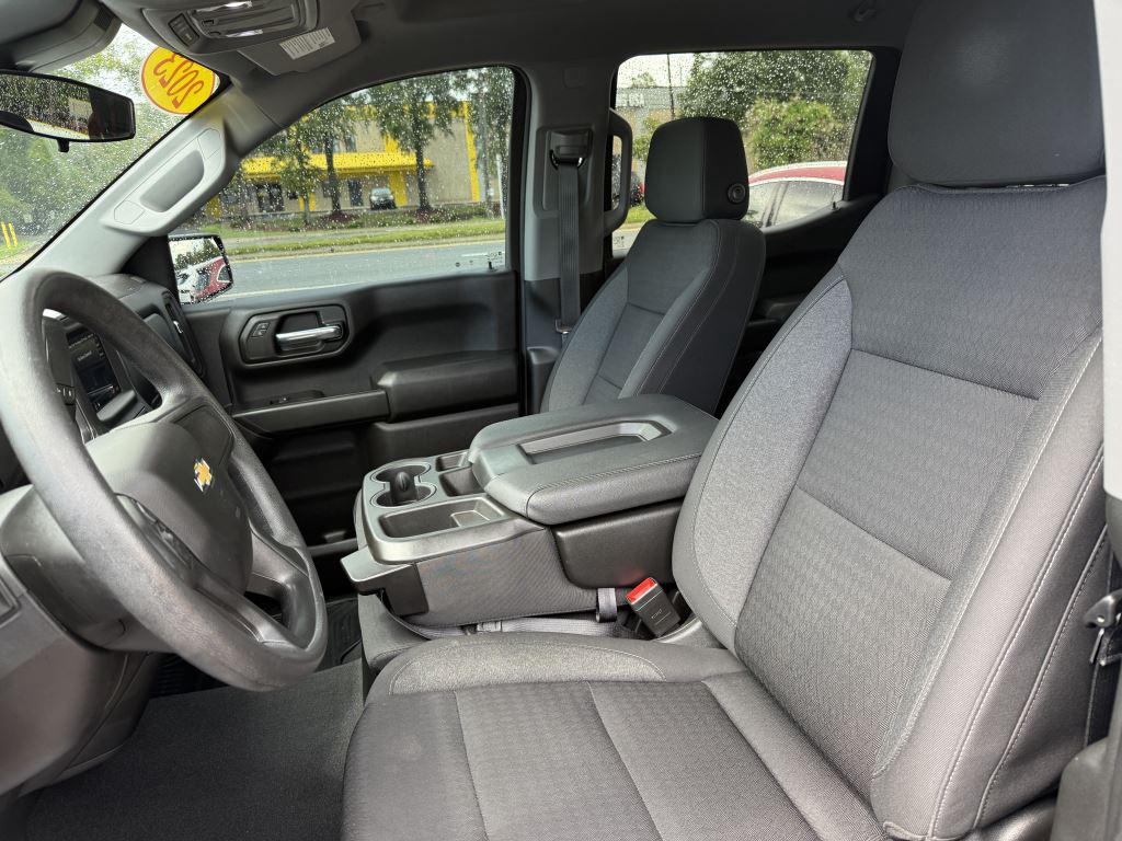 2023 Chevrolet Silverado - $31,995