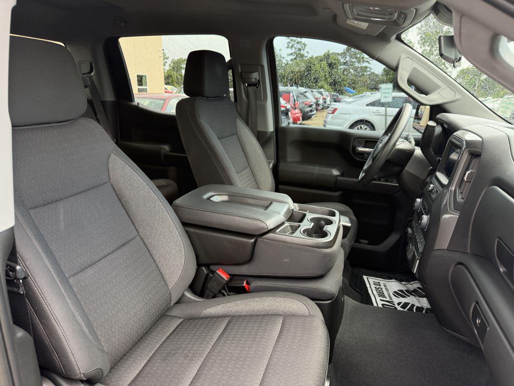 2023 Chevrolet Silverado - $31,995