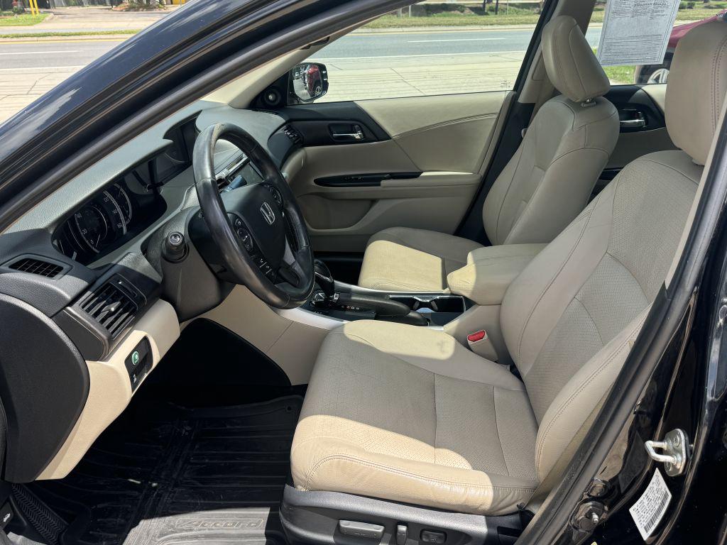 2013 Honda Accord - $9,995