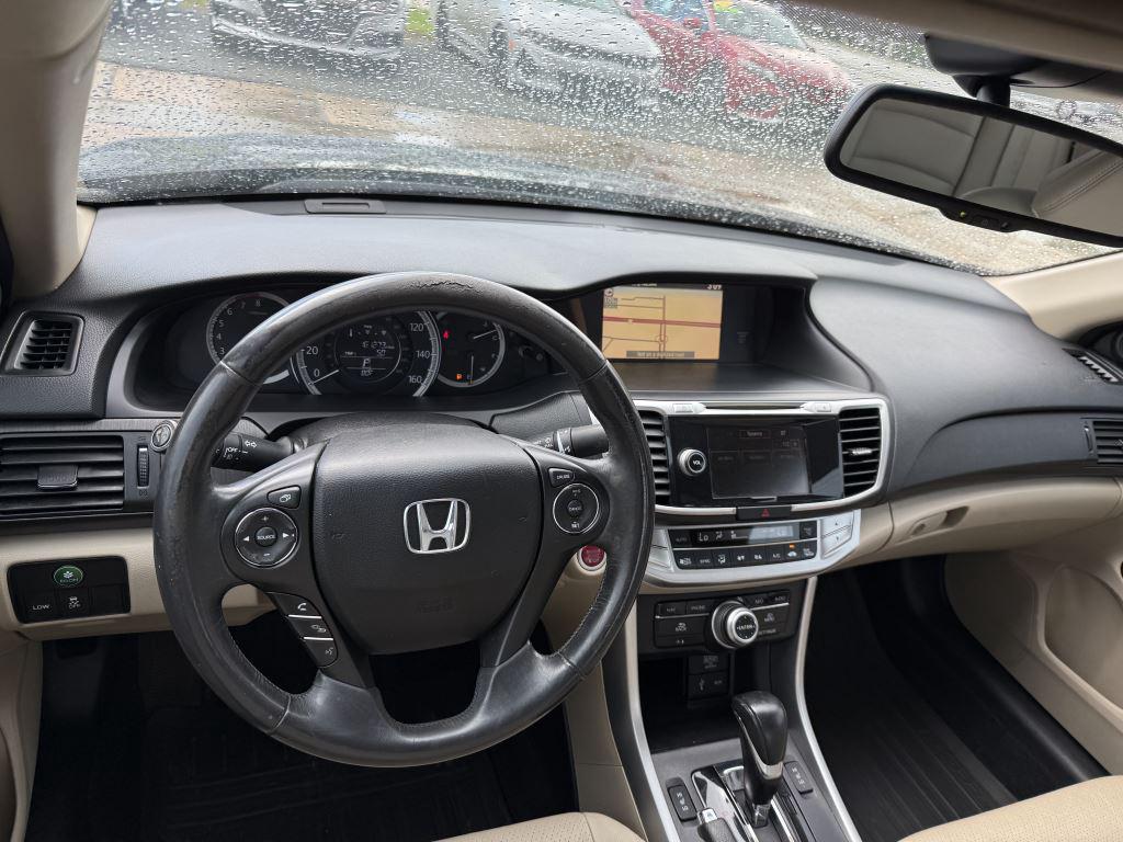 2013 Honda Accord - $9,995