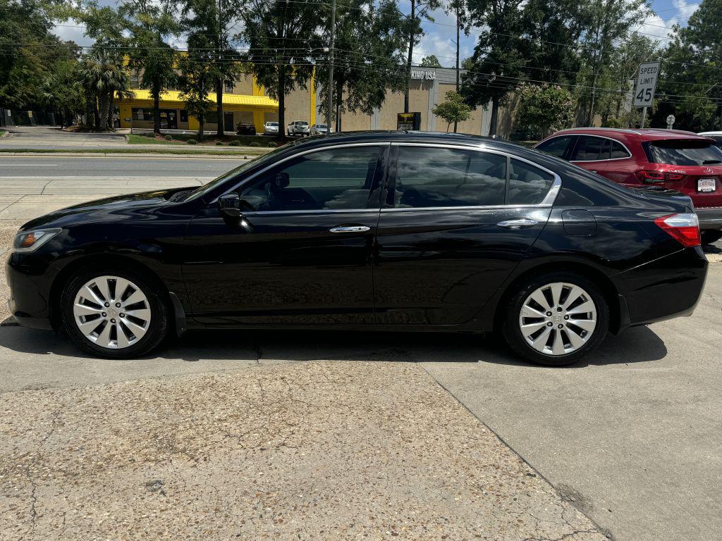 2013 Honda Accord - $9,995
