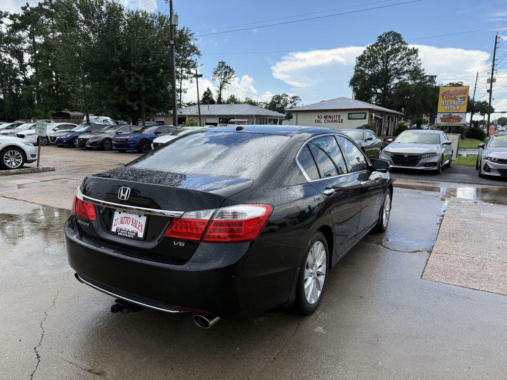2013 Honda Accord - $9,995