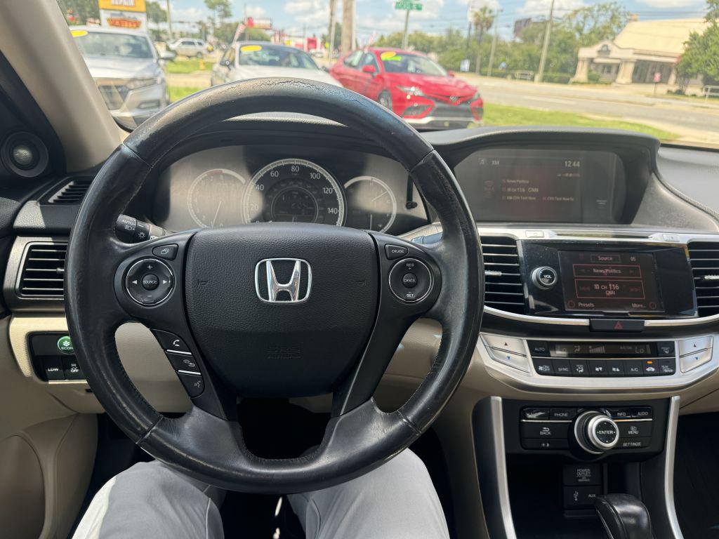 2013 Honda Accord - $9,995