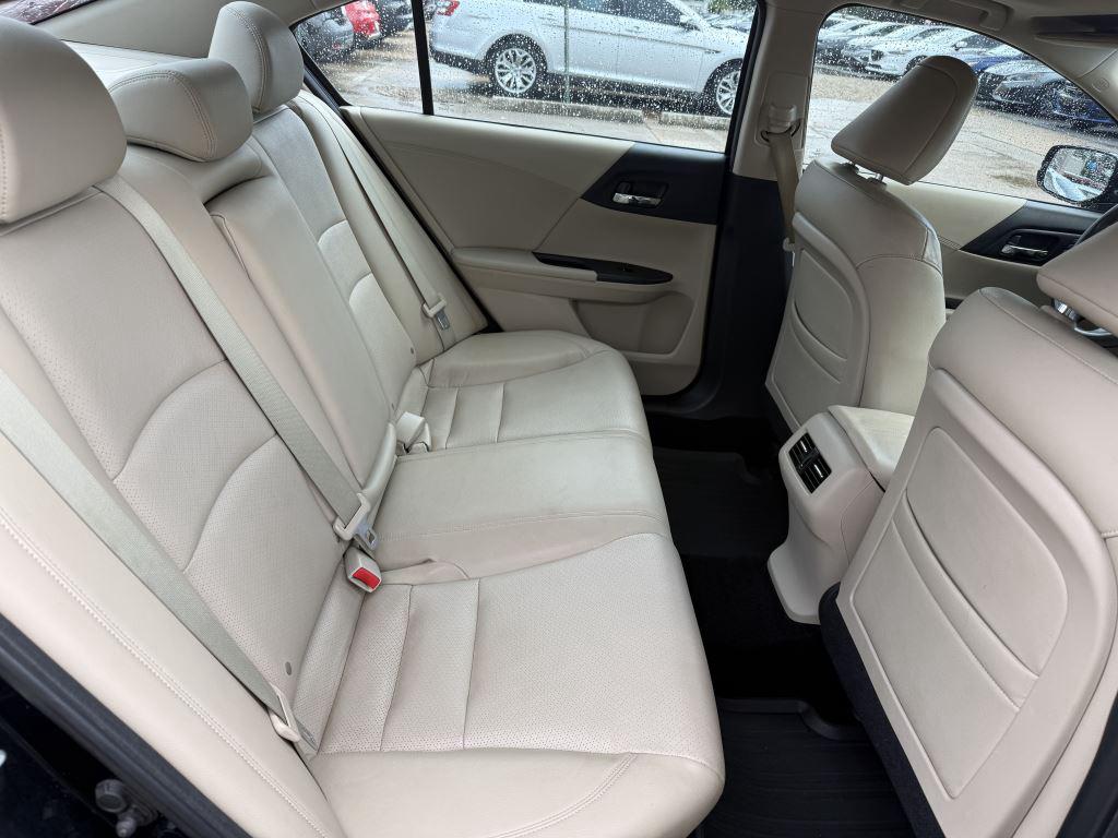 2013 Honda Accord - $9,995