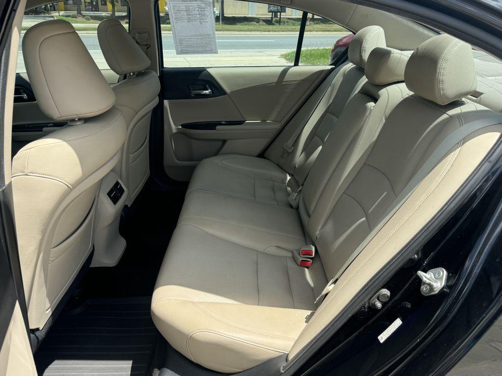 2013 Honda Accord - $9,995