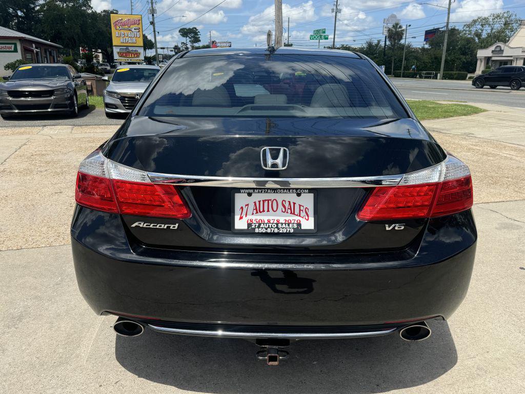 2013 Honda Accord - $9,995