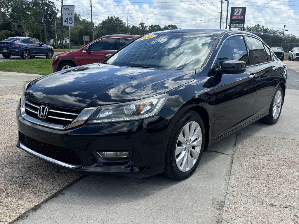 2013 Honda Accord - $9,995