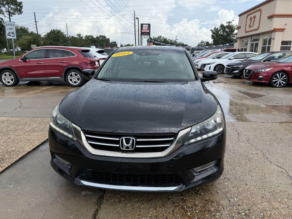 2013 Honda Accord - $9,995