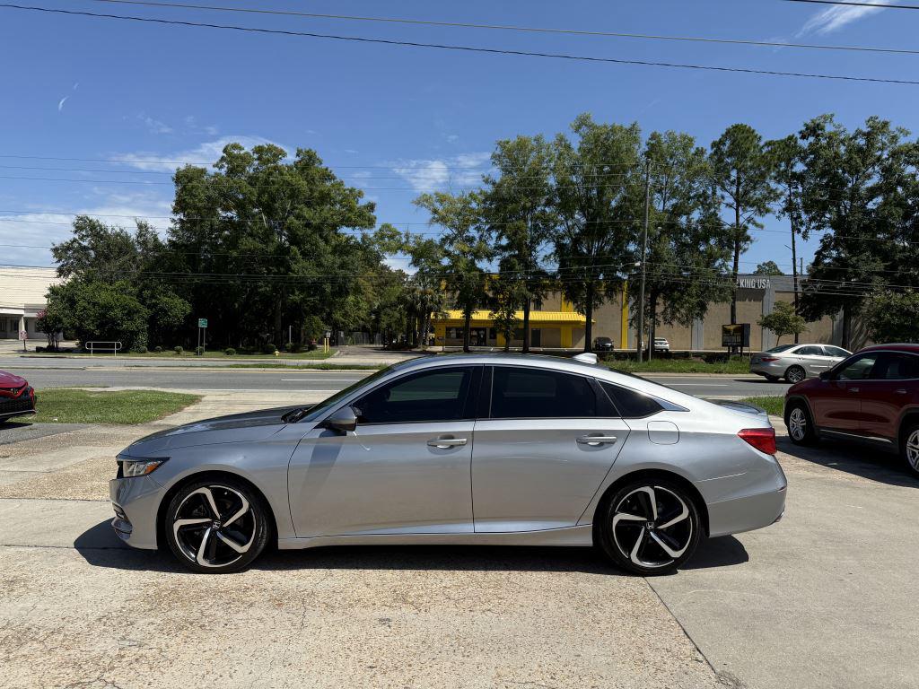 2019 Honda Accord - $15,995