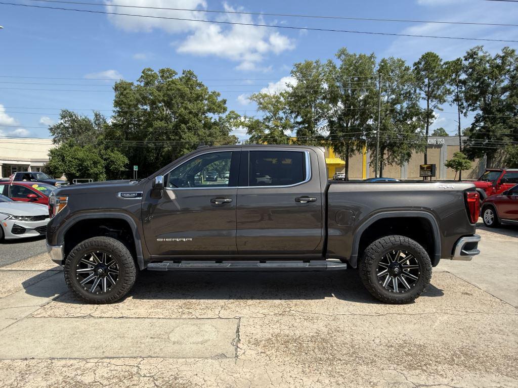 2020 GMC Sierra - $32,995