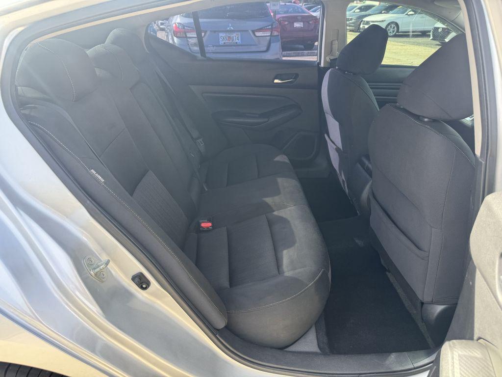 2019 Nissan Altima - $10,995