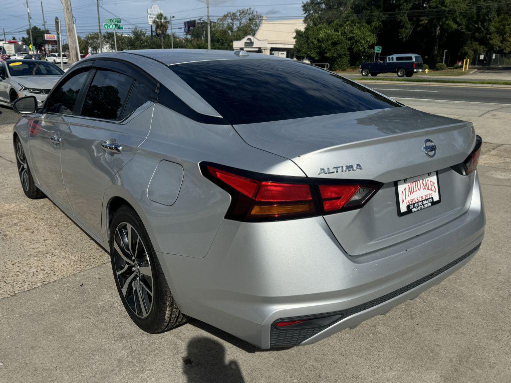 2019 Nissan Altima - $10,995