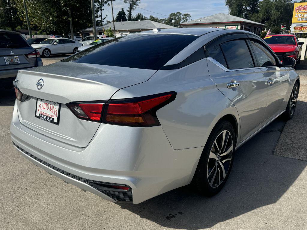 2019 Nissan Altima - $10,995