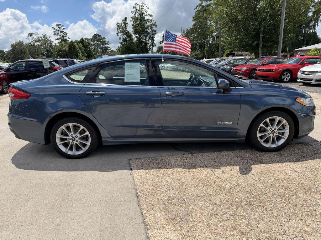 2019 Ford Fusion - $10,995