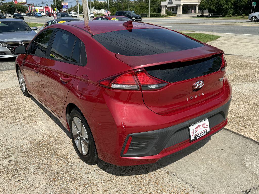 2020 Hyundai Ioniq - $10,995