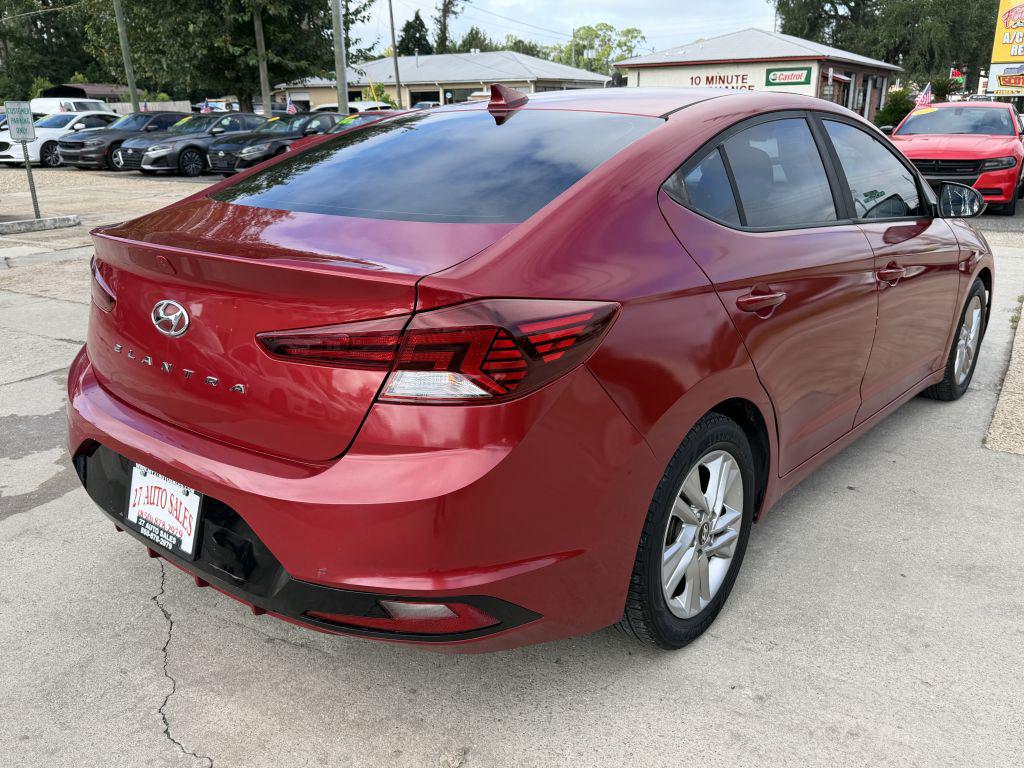 2019 Hyundai Elantra - $9,500