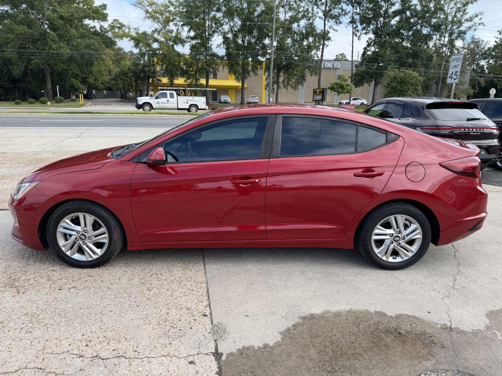 2019 Hyundai Elantra - $9,500