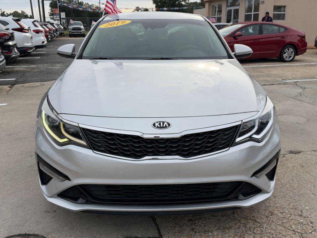 2019 Kia Optima - $11,995