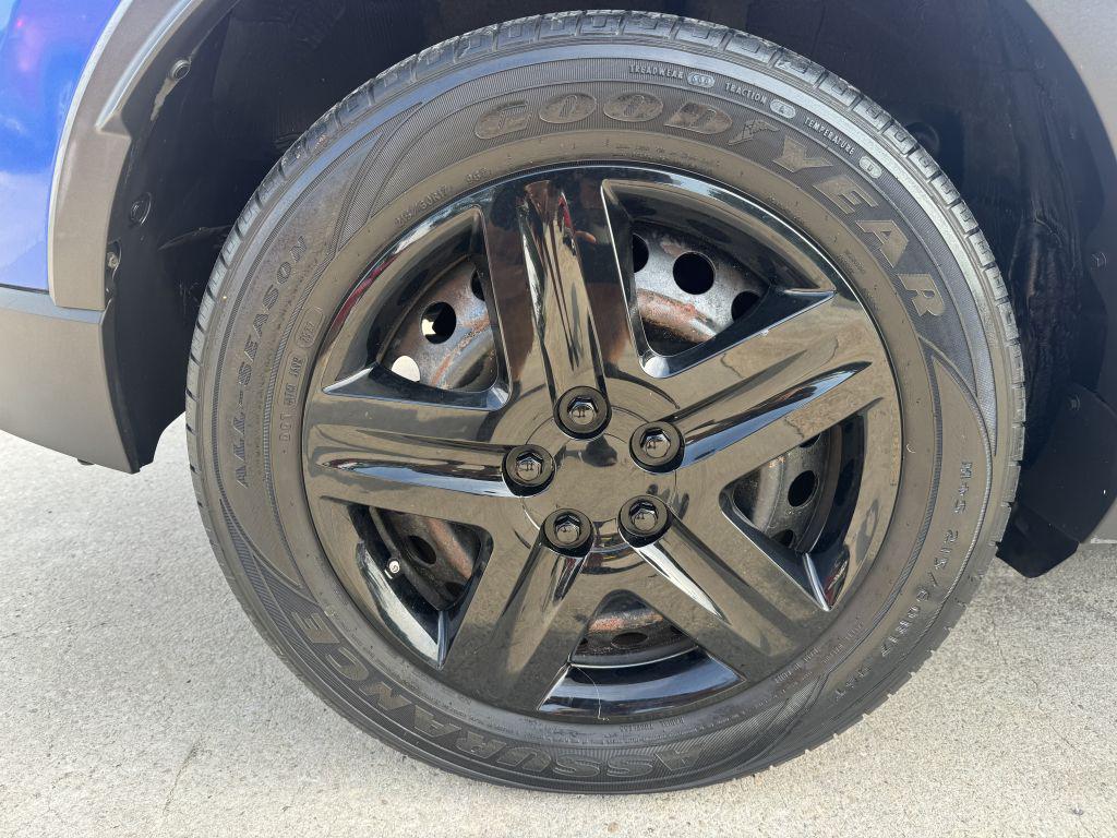 2019 Toyota C-HR - $13,995