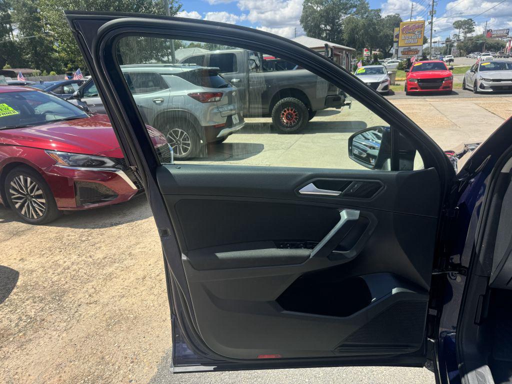 2021 Volkswagen Tiguan - $13,995