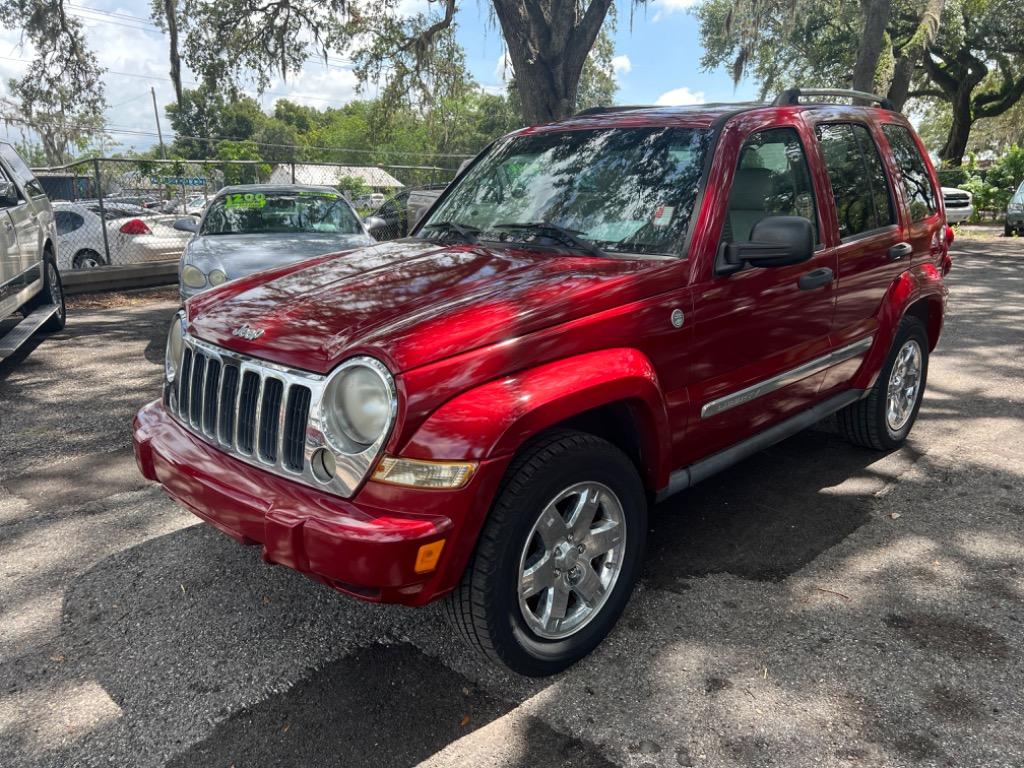 The 2007 Jeep Liberty Limited photos