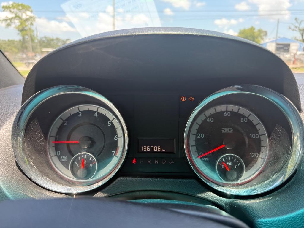 2014 Dodge Grand Caravan - $7,950