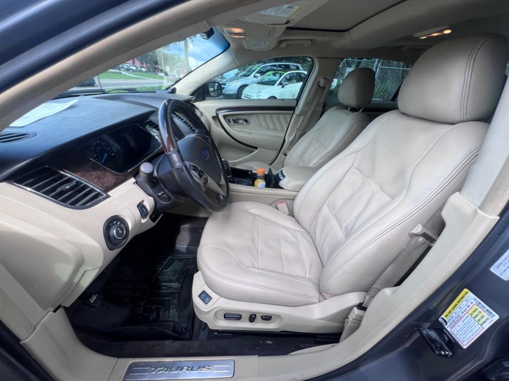 2013 Ford Taurus Limited photo