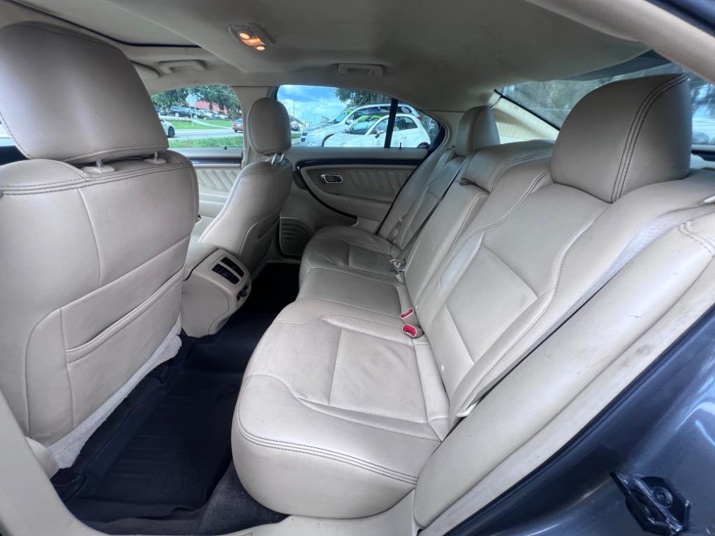 2013 Ford Taurus Limited photo